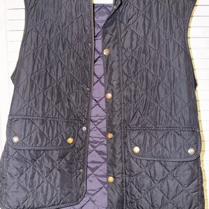 BarbourQuilted Navy Vest